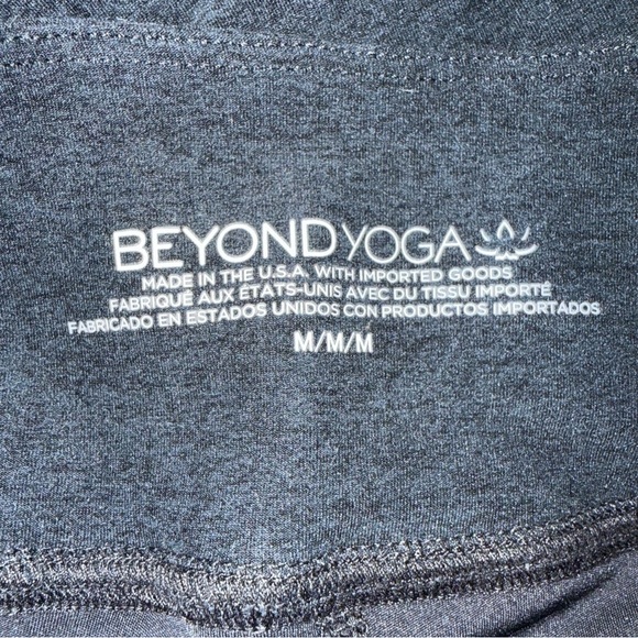 Beyond Yoga Heather Charcoal Black Skort Size M - Picture 7 of 7